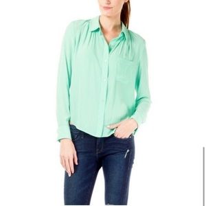 ✨Elizabeth and James Gaby Draped Button Down Shirt Mint Green ✨